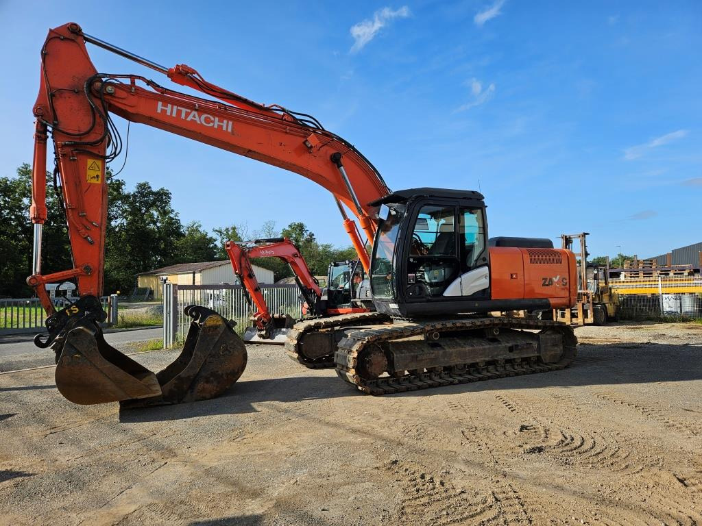 HITACHI ZX 210 LC - Rupsgraafmachine: afbeelding 1 HITACHI ZX 210 LC - Rupsgraafmachine: afbeelding 1