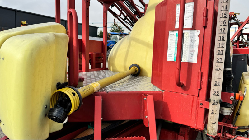 Hardi Commander 2800 Plus 24m - Veldspuit: afbeelding 4 Hardi Commander 2800 Plus 24m - Veldspuit: afbeelding 4