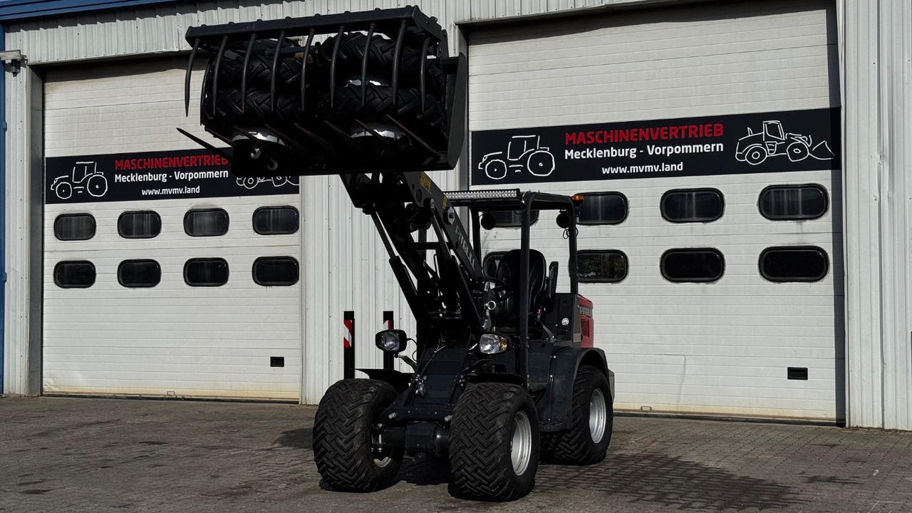 PITBULL X27-45 - Wiellader: afbeelding 1 PITBULL X27-45 - Wiellader: afbeelding 1