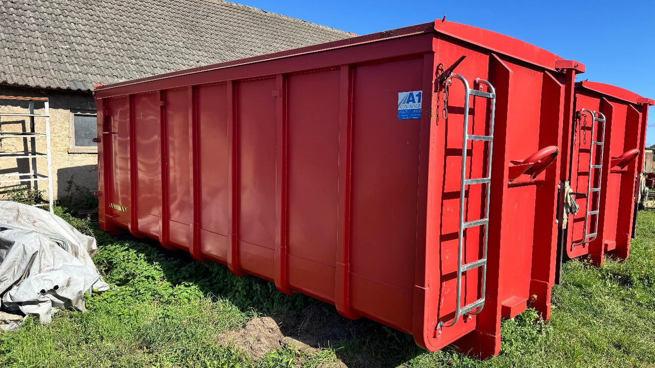 PRONAR T285/1 Hakenlift mit 2 Containern - Gereedschap/ Toebehoor: afbeelding 2 PRONAR T285/1 Hakenlift mit 2 Containern - Gereedschap/ Toebehoor: afbeelding 2