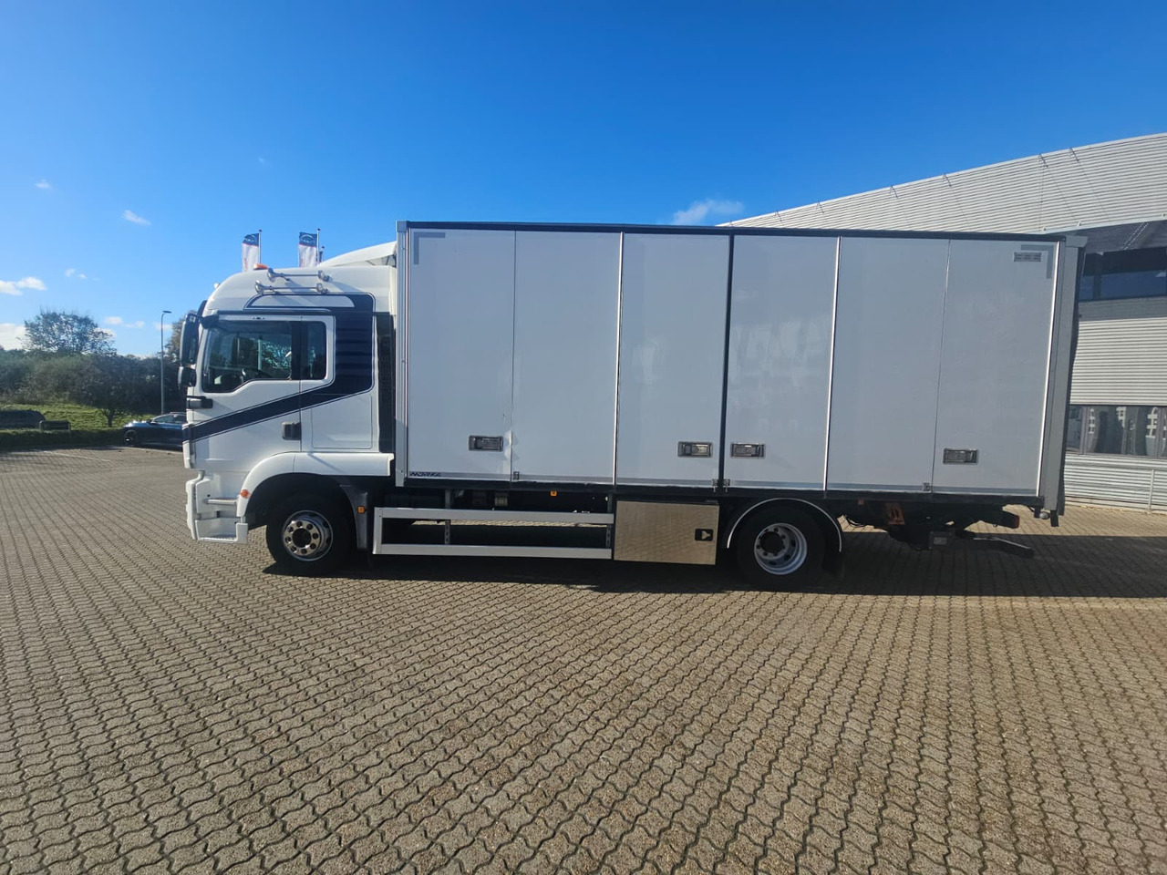 MAN TGM 15.290 - Bakwagen: afbeelding 2 MAN TGM 15.290 - Bakwagen: afbeelding 2