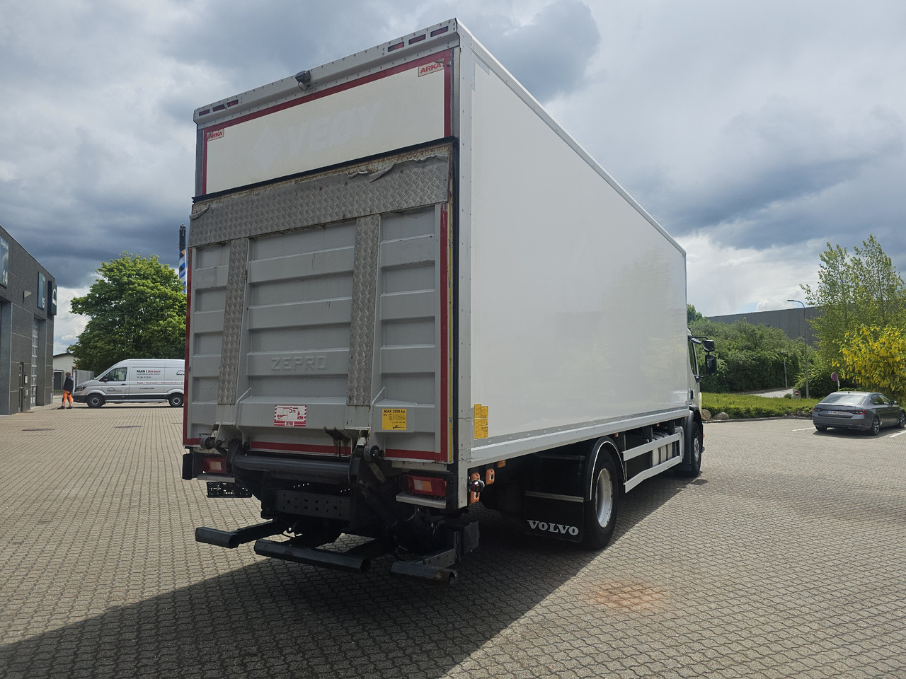 Volvo FE320 - Koelwagen vrachtwagen: afbeelding 3 Volvo FE320 - Koelwagen vrachtwagen: afbeelding 3