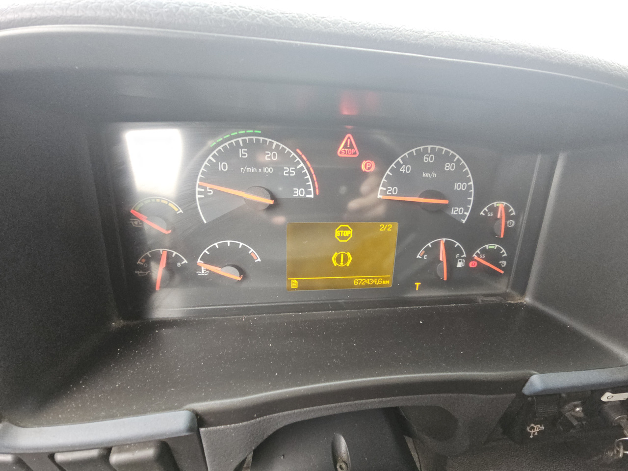 Vuilniswagen Volvo FM9 6x2: afbeelding 21 Vuilniswagen Volvo FM9 6x2: afbeelding 21