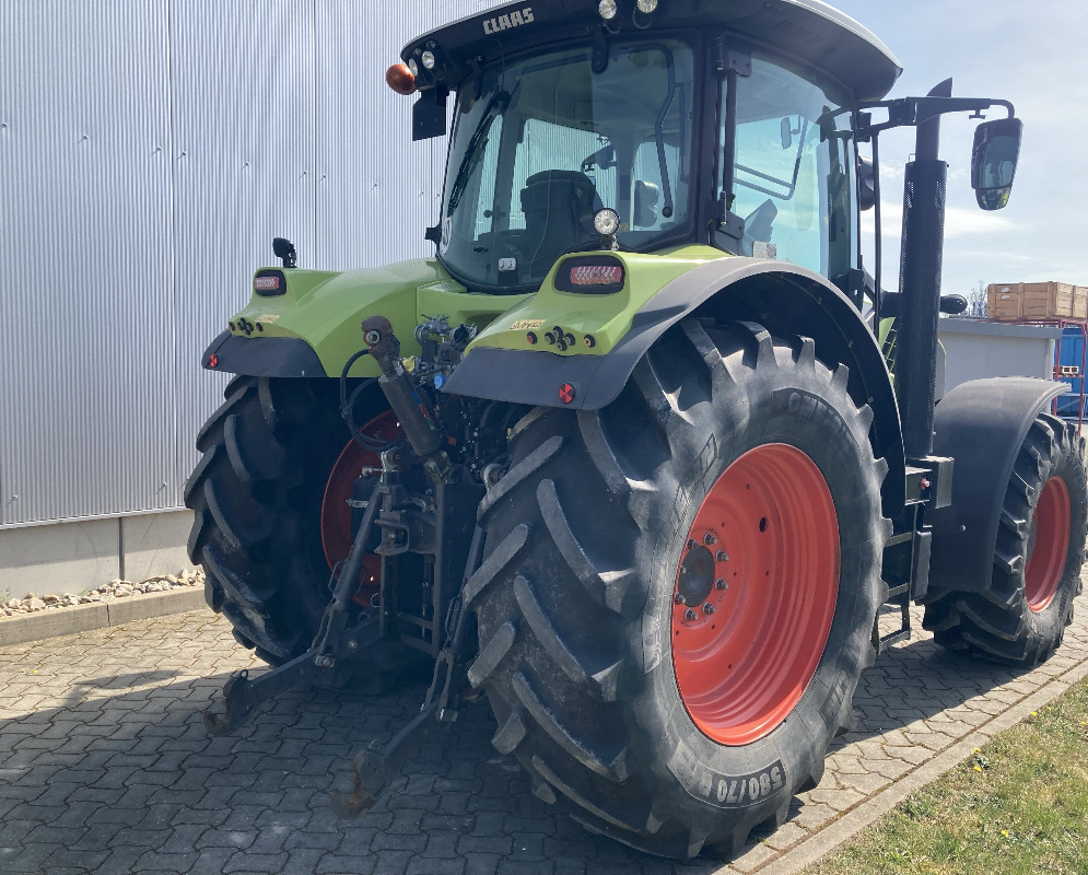 CLAAS Arion 650 CEBIS - Tractor: afbeelding 2 CLAAS Arion 650 CEBIS - Tractor: afbeelding 2