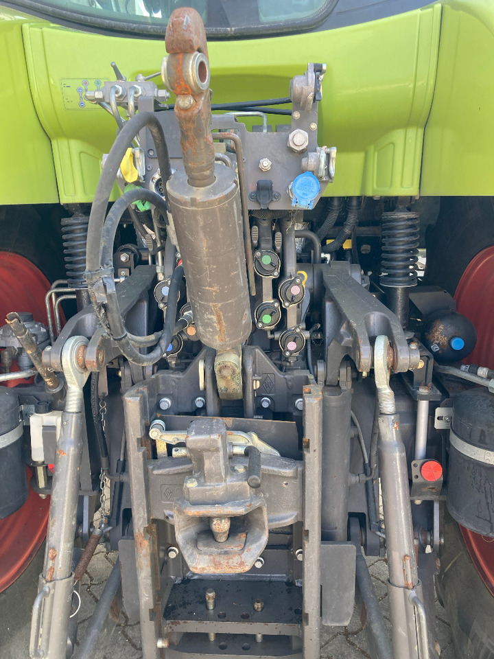 CLAAS Arion 650 CEBIS - Tractor: afbeelding 4 CLAAS Arion 650 CEBIS - Tractor: afbeelding 4