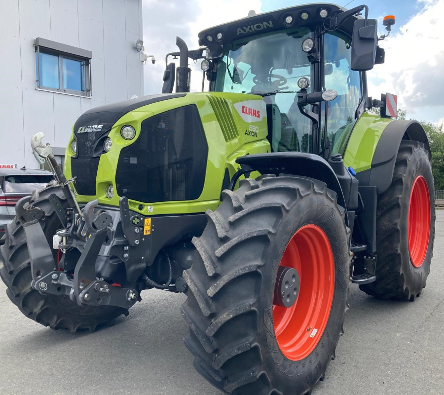 CLAAS Axion 830 CMATIC - Tractor: afbeelding 2 CLAAS Axion 830 CMATIC - Tractor: afbeelding 2