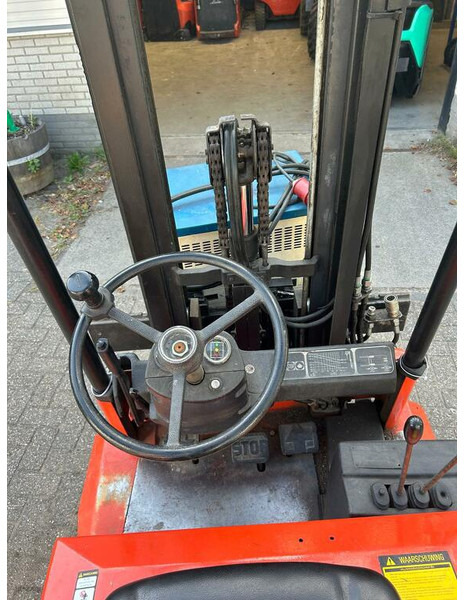 Linde E15 - Elektrische heftruck: afbeelding 2 Linde E15 - Elektrische heftruck: afbeelding 2