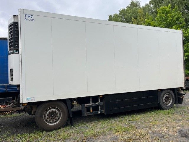 Schmitz Cargobull TK Anhänger Thermoking SL100 Rohrbahn Fleisch - Koelwagen aanhangwagen: afbeelding 2 Schmitz Cargobull TK Anhänger Thermoking SL100 Rohrbahn Fleisch - Koelwagen aanhangwagen: afbeelding 2