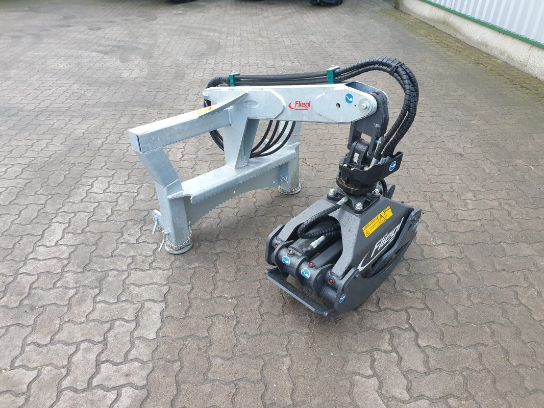 Fliegl RZ 185 COMBI PLUS - Bosbouwmachine: afbeelding 3 Fliegl RZ 185 COMBI PLUS - Bosbouwmachine: afbeelding 3