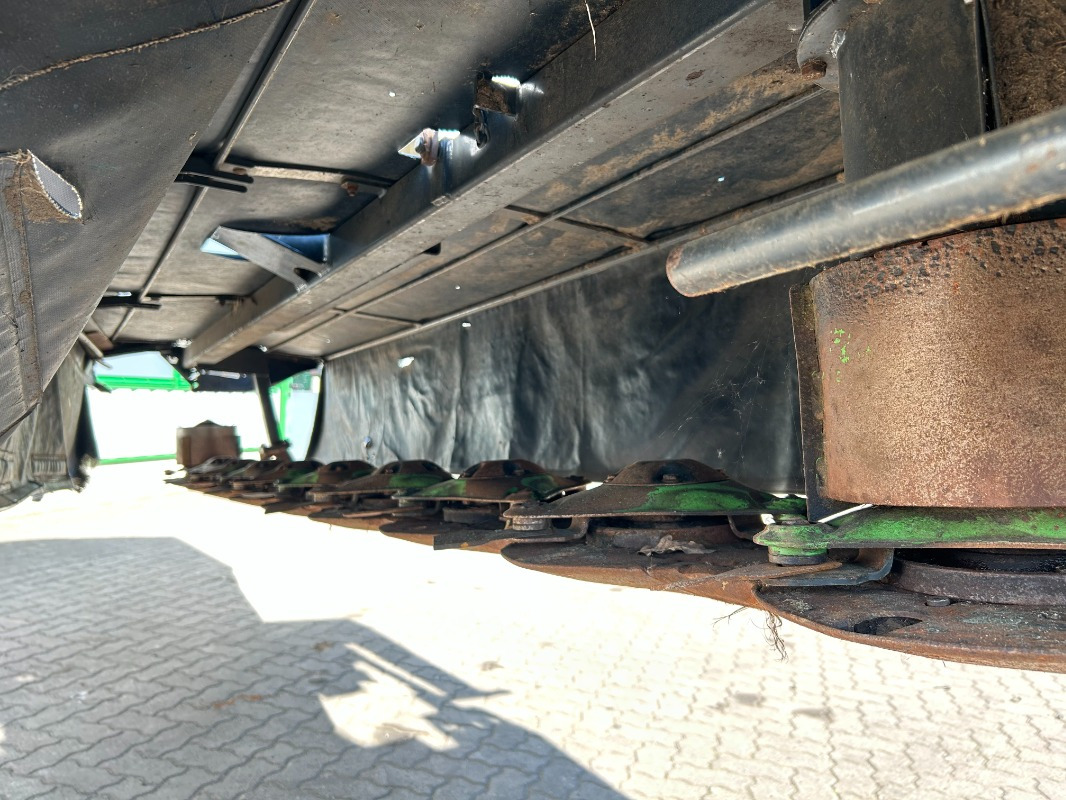 Deutz DiscMaster 440 - Maaimachine: afbeelding 3 Deutz DiscMaster 440 - Maaimachine: afbeelding 3