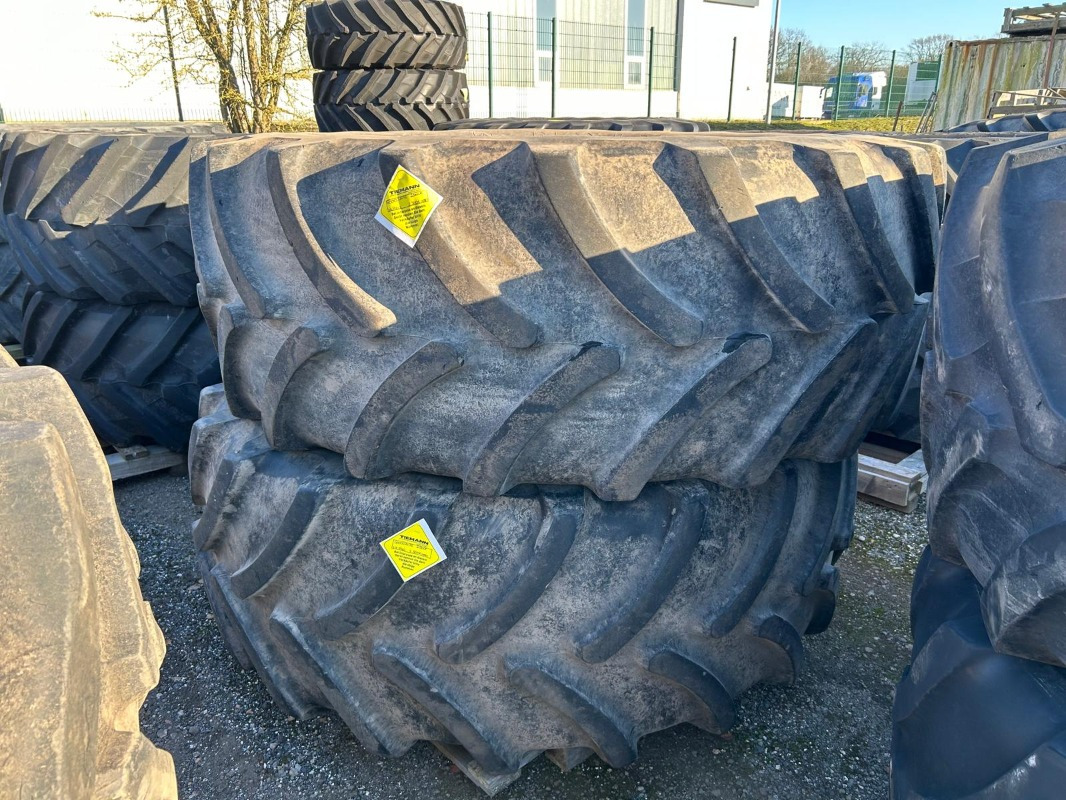 Firestone 710/70R42 - Banden en velgen voor Landbouwmachine: afbeelding 1 Firestone 710/70R42 - Banden en velgen voor Landbouwmachine: afbeelding 1