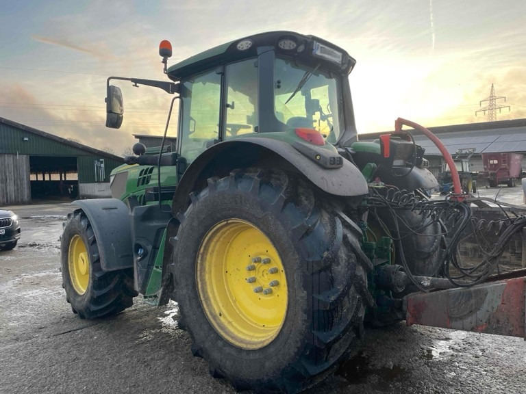John Deere 6155M - Tractor: afbeelding 5 John Deere 6155M - Tractor: afbeelding 5
