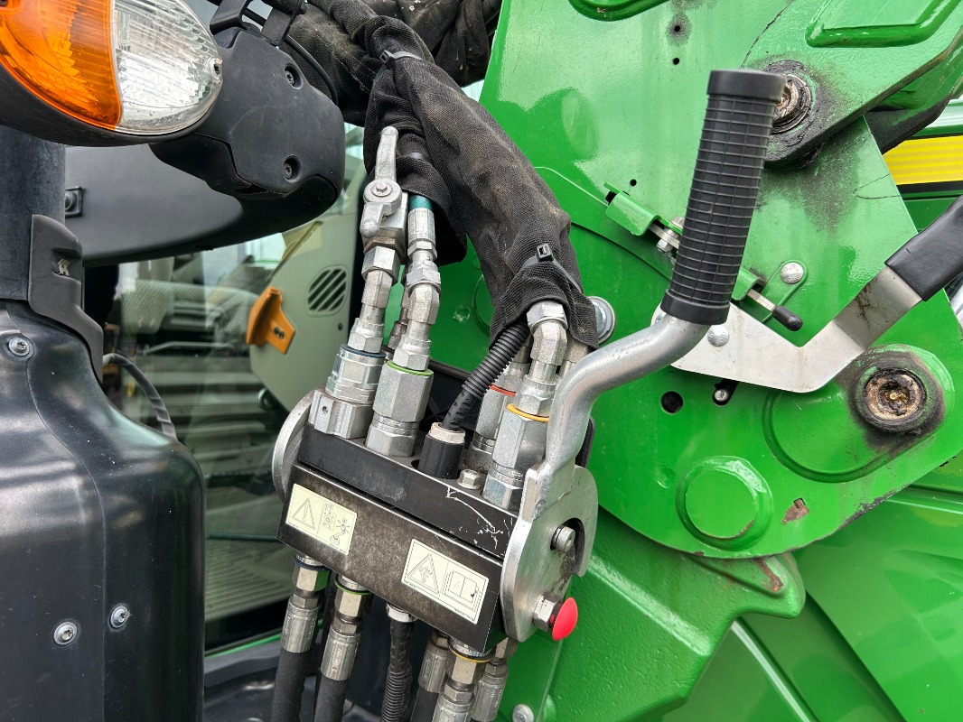 Tractor John Deere 6155M: afbeelding 13