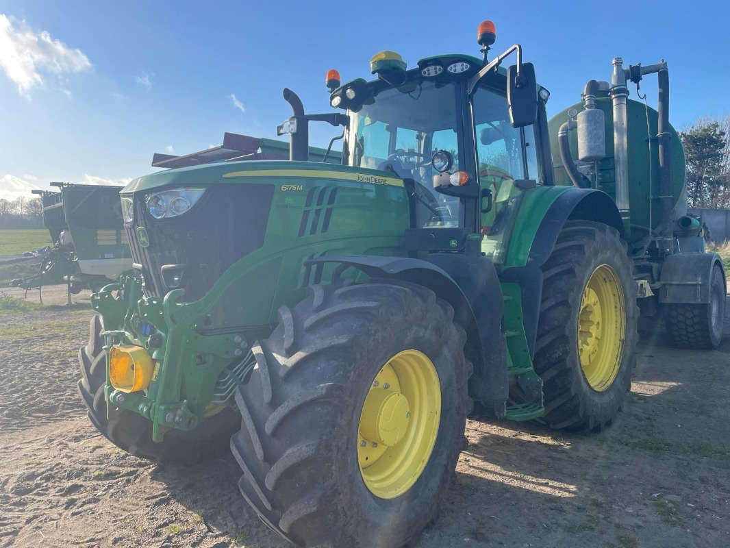 John Deere 6175M - Tractor: afbeelding 1 John Deere 6175M - Tractor: afbeelding 1
