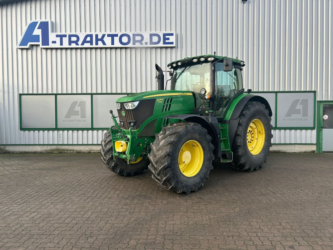 John Deere 6215R - Tractor: afbeelding 1 John Deere 6215R - Tractor: afbeelding 1