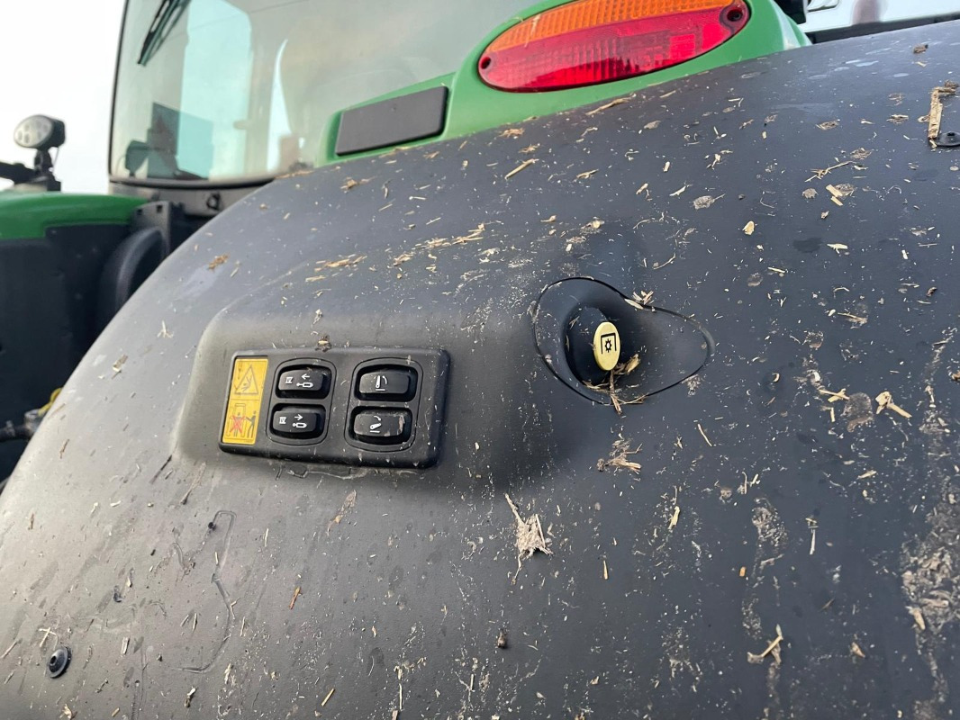 John Deere 6R 175 - Tractor: afbeelding 3 John Deere 6R 175 - Tractor: afbeelding 3