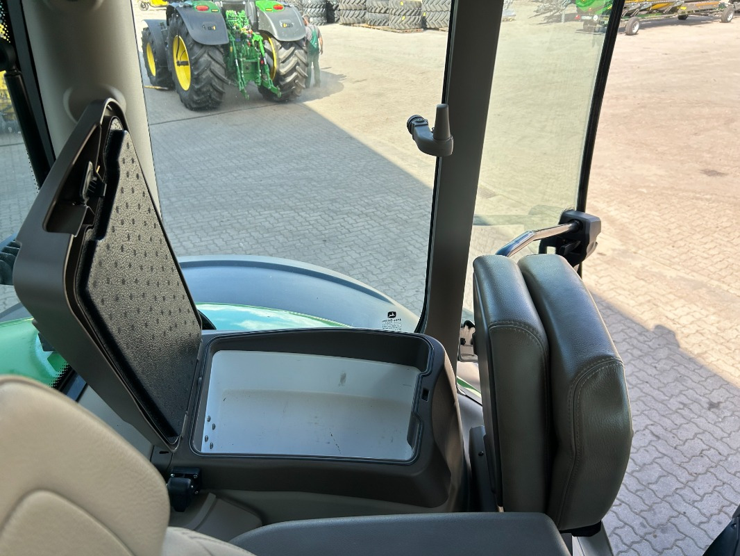 Tractor John Deere 6R 215: afbeelding 12