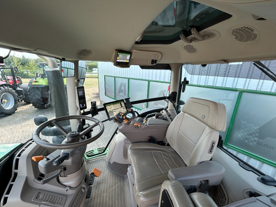 Tractor John Deere 6R 215: afbeelding 19