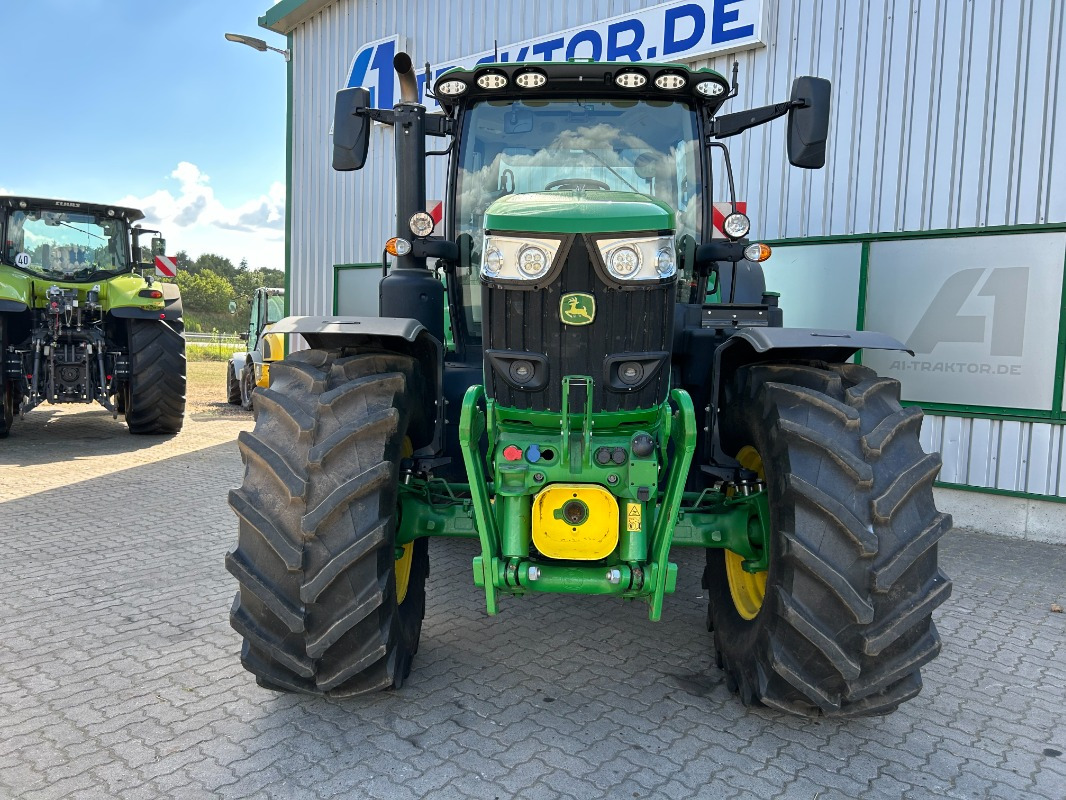 Tractor John Deere 6R 215: afbeelding 10