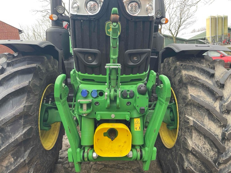 John Deere 6R 250 - Tractor: afbeelding 4 John Deere 6R 250 - Tractor: afbeelding 4
