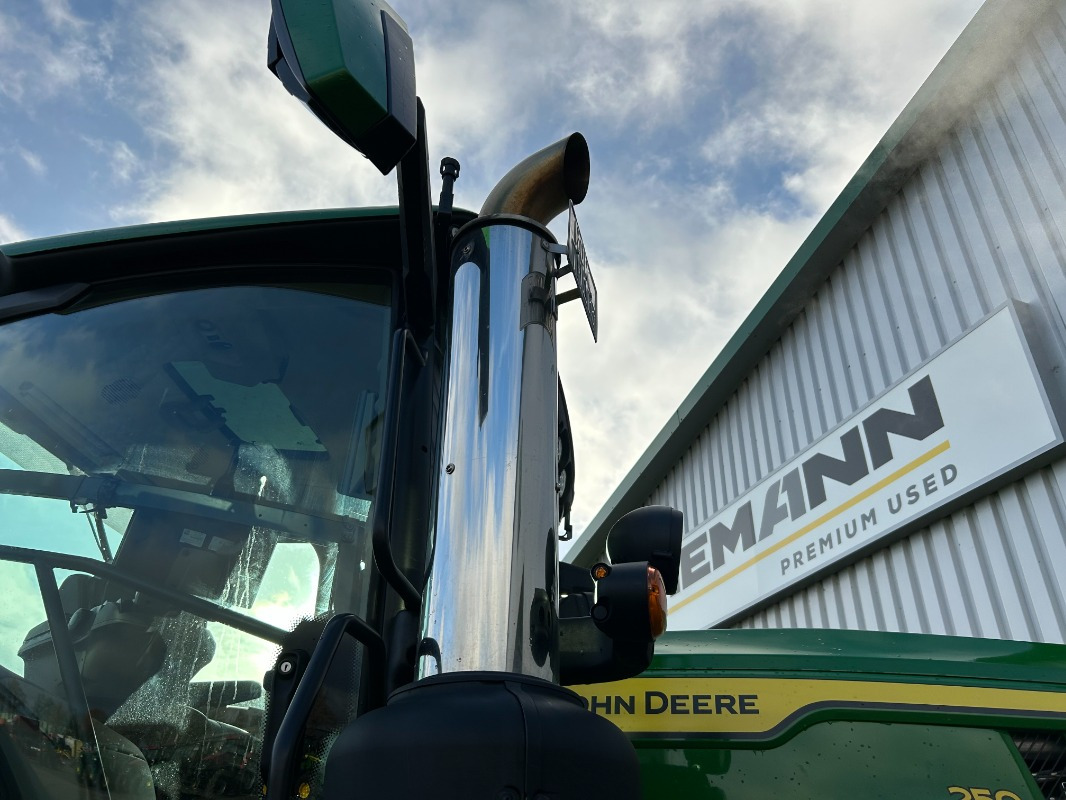 John Deere 6R 250 **MIETRÜCKLÄUFER** - Tractor: afbeelding 2 John Deere 6R 250 **MIETRÜCKLÄUFER** - Tractor: afbeelding 2