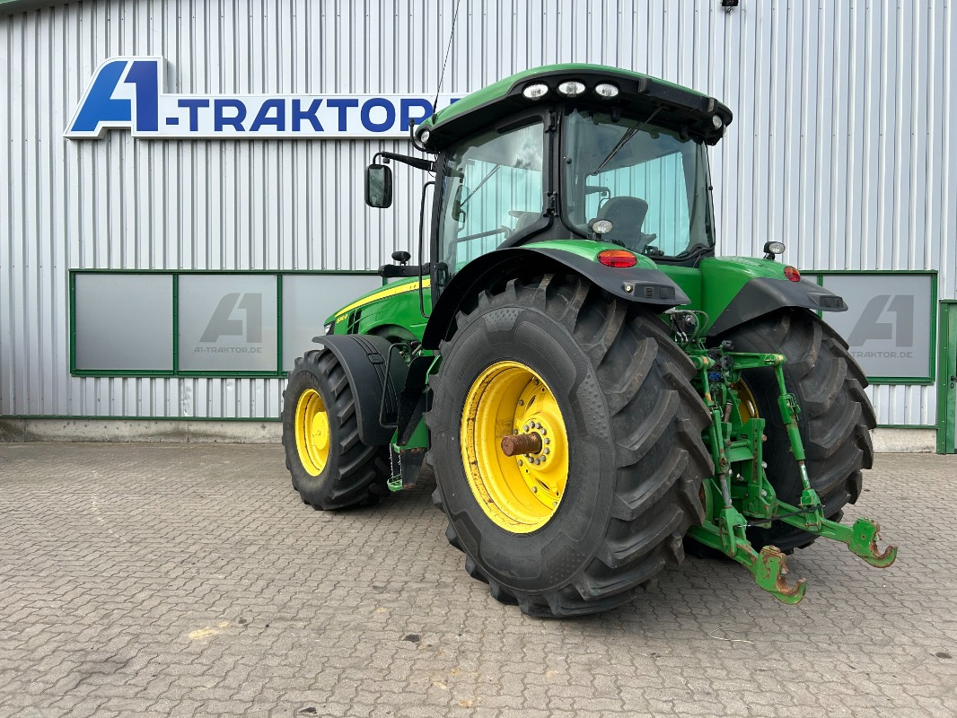 John Deere 8310R - Tractor: afbeelding 4 John Deere 8310R - Tractor: afbeelding 4