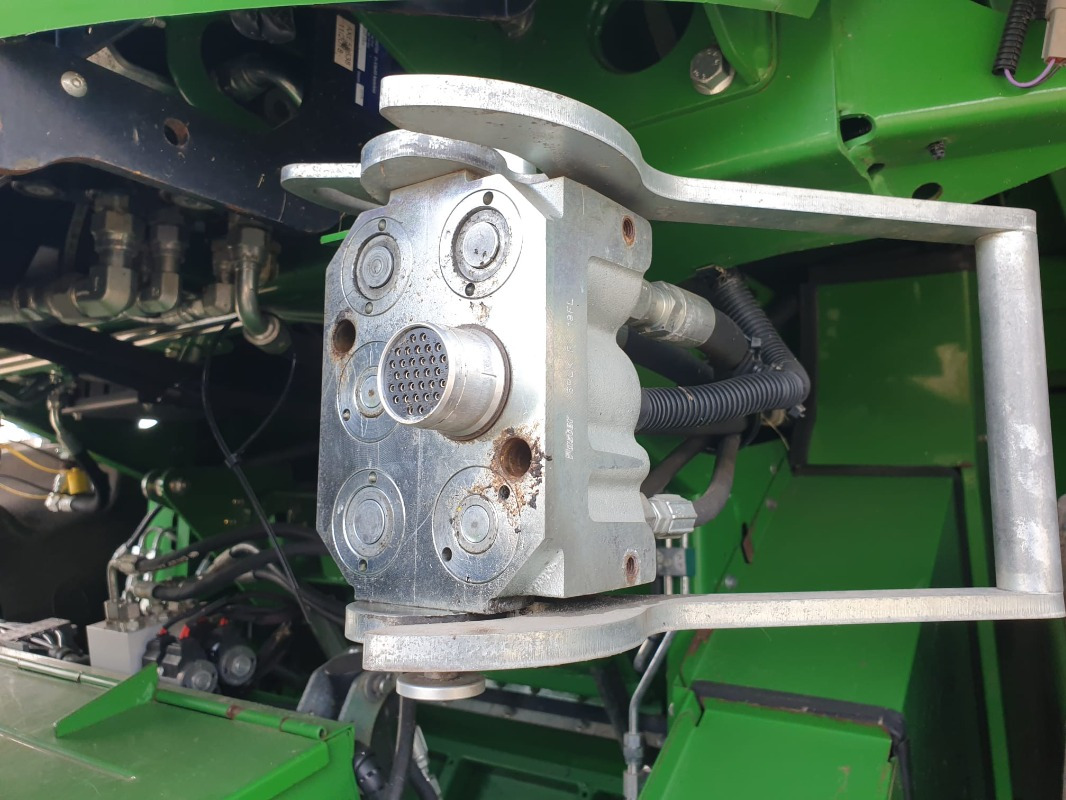 John Deere 8500 - Oogstmachine: afbeelding 5 John Deere 8500 - Oogstmachine: afbeelding 5