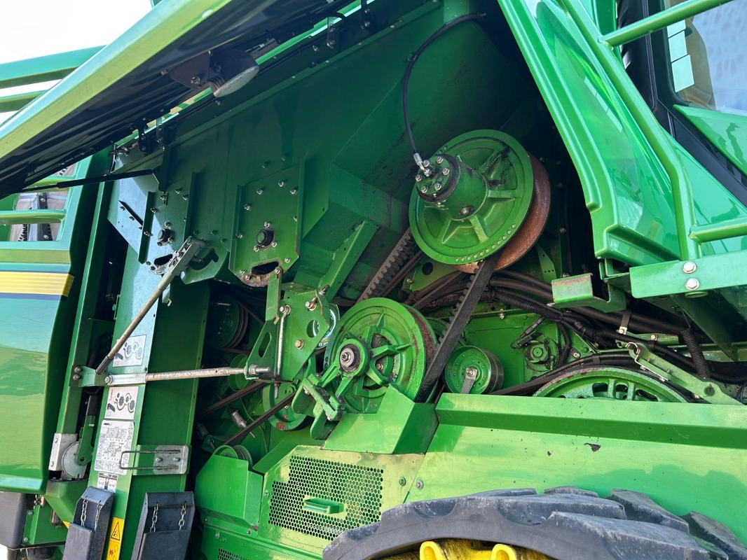John Deere T660 - Maaidorser: afbeelding 4 John Deere T660 - Maaidorser: afbeelding 4