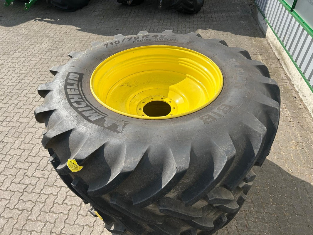 Michelin Kompletträder 710/70R42   600/70R30 - Band voor Landbouwmachine: afbeelding 3 Michelin Kompletträder 710/70R42   600/70R30 - Band voor Landbouwmachine: afbeelding 3
