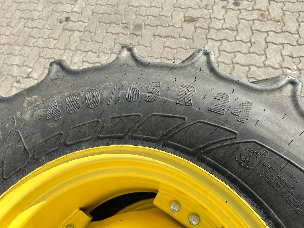 Mitas Kompletträder 540/65R38 480/65R24 - Band voor Landbouwmachine: afbeelding 5 Mitas Kompletträder 540/65R38 480/65R24 - Band voor Landbouwmachine: afbeelding 5