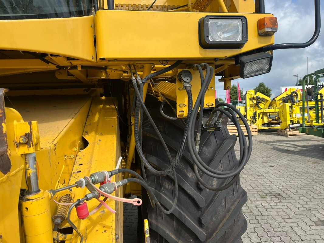New Holland TX 68 Plus - Maaidorser: afbeelding 4 New Holland TX 68 Plus - Maaidorser: afbeelding 4