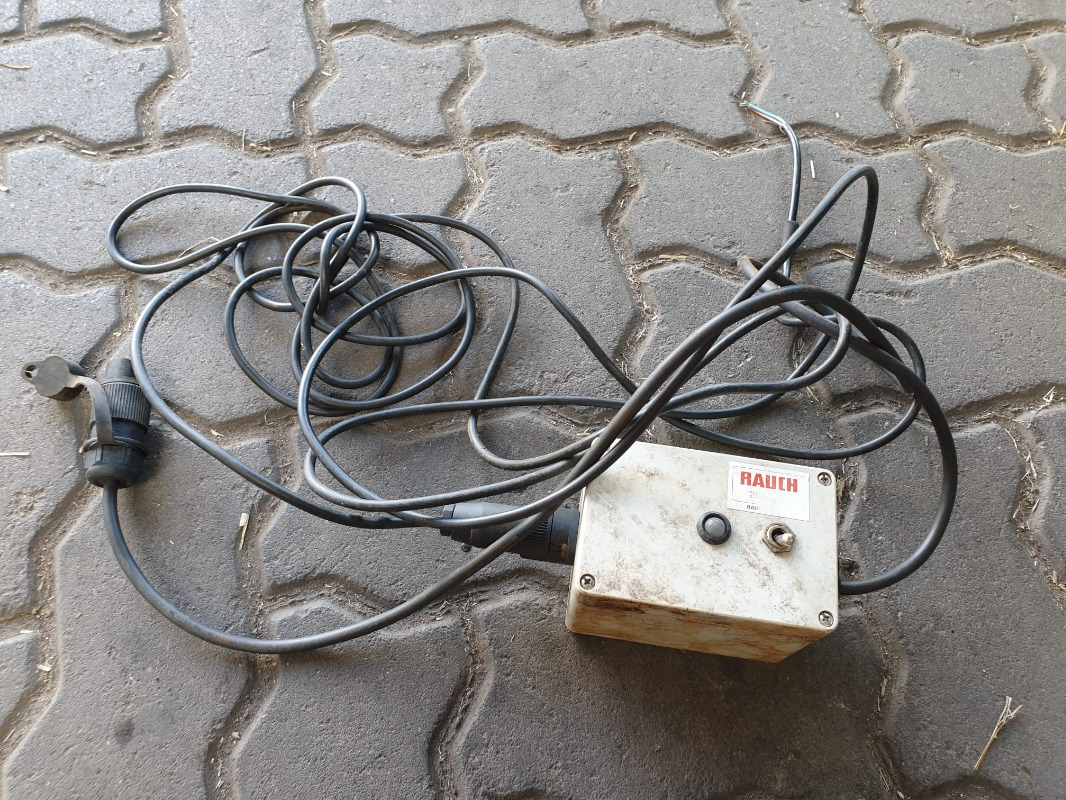 Saphir PLS 500/2013 - Zout/ Zandstrooier: afbeelding 4 Saphir PLS 500/2013 - Zout/ Zandstrooier: afbeelding 4