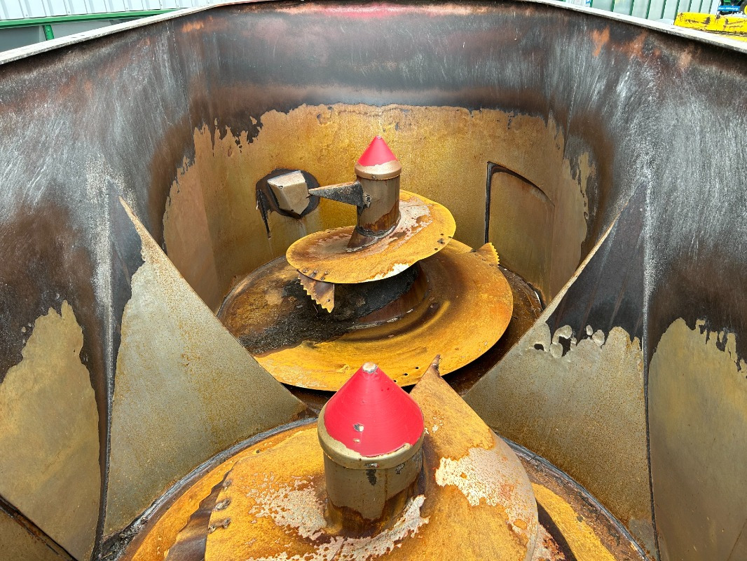 Strautmann Verti-Mix 1700 Double - Voermengwagen: afbeelding 5 Strautmann Verti-Mix 1700 Double - Voermengwagen: afbeelding 5