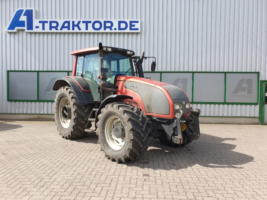 Tractor Valtra T151: afbeelding 10
