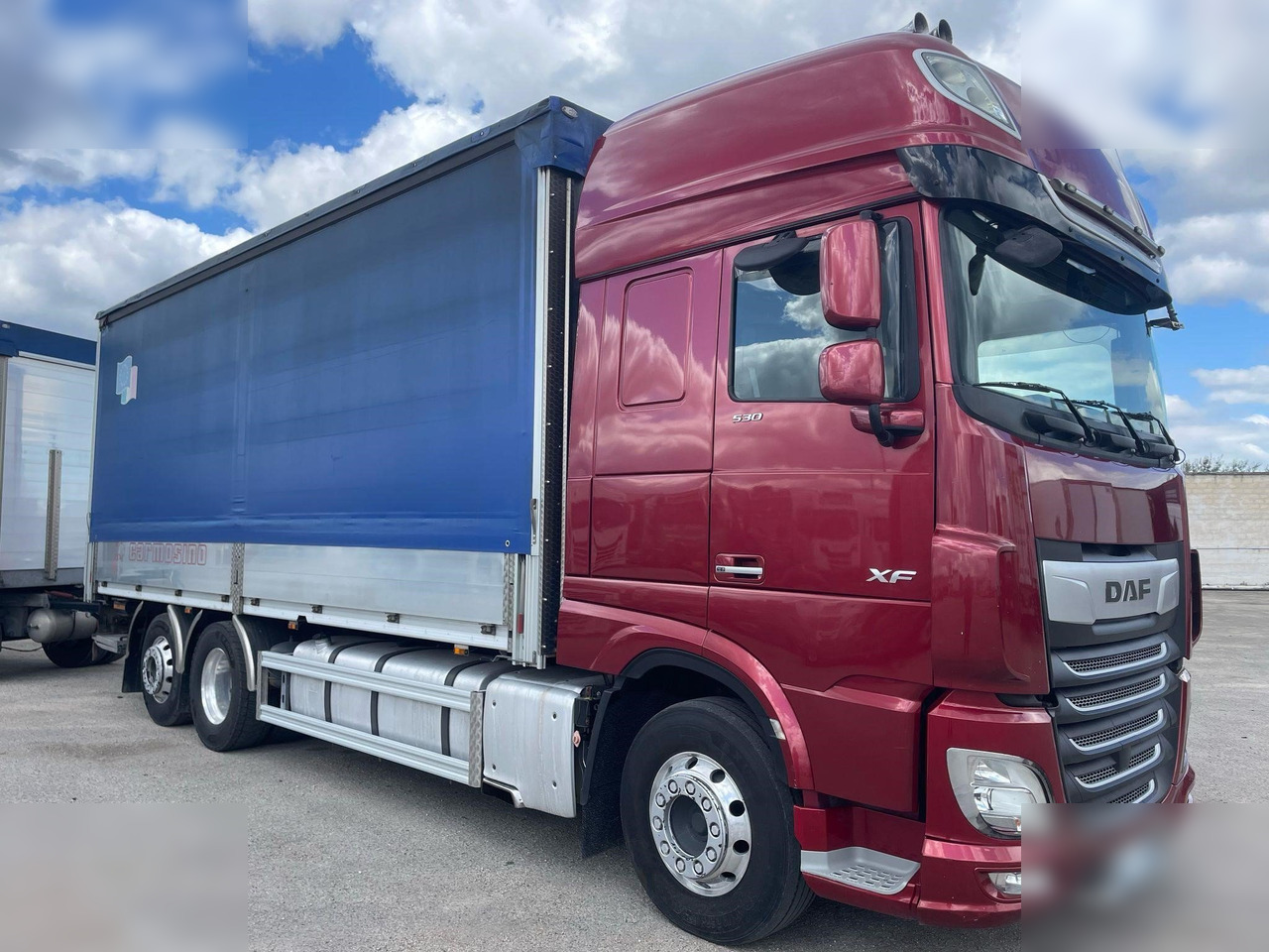DAF XF530 - Schuifzeilen vrachtwagen: afbeelding 3 DAF XF530 - Schuifzeilen vrachtwagen: afbeelding 3
