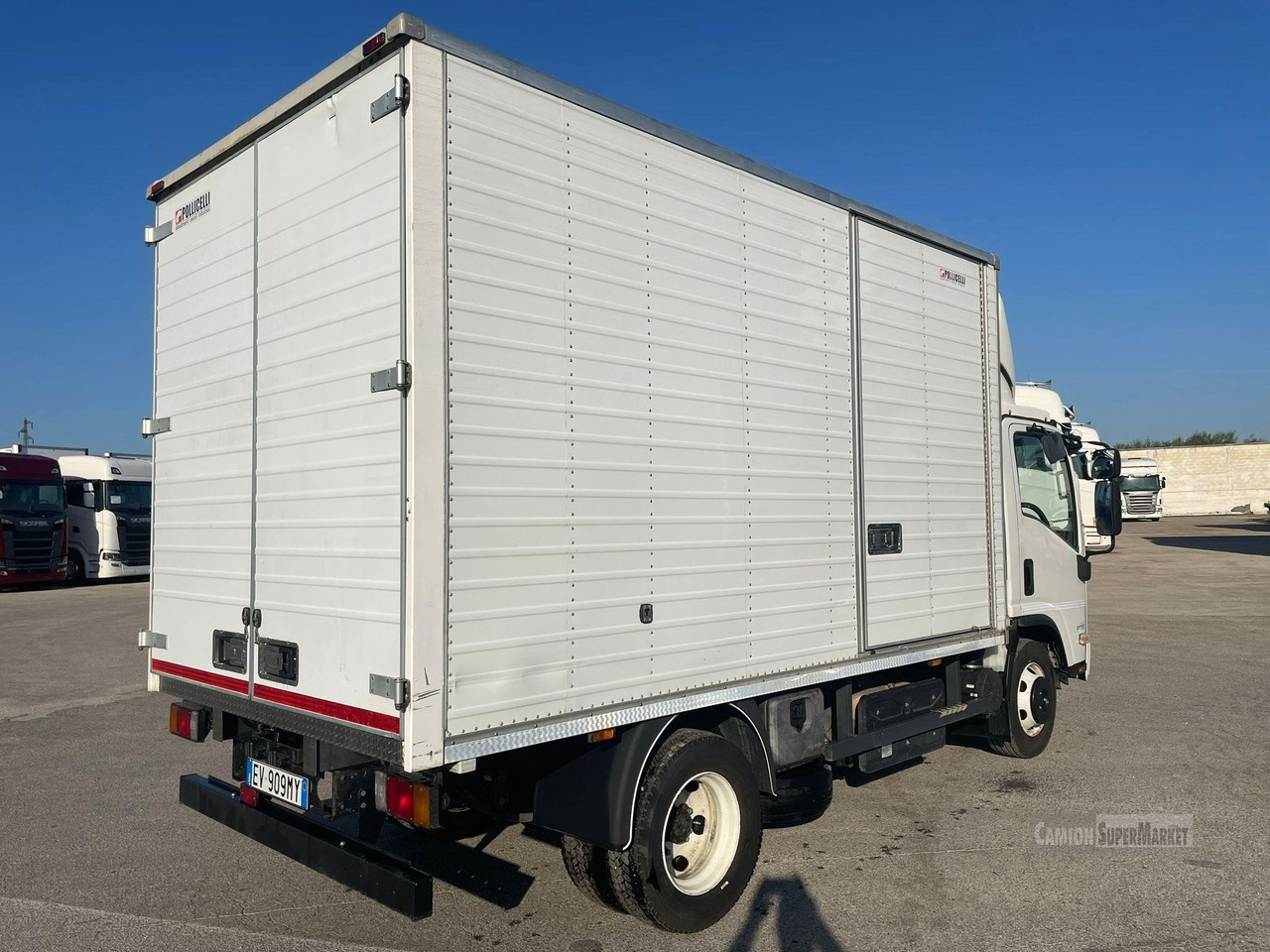 ISUZU P75 - Bakwagen: afbeelding 5 ISUZU P75 - Bakwagen: afbeelding 5