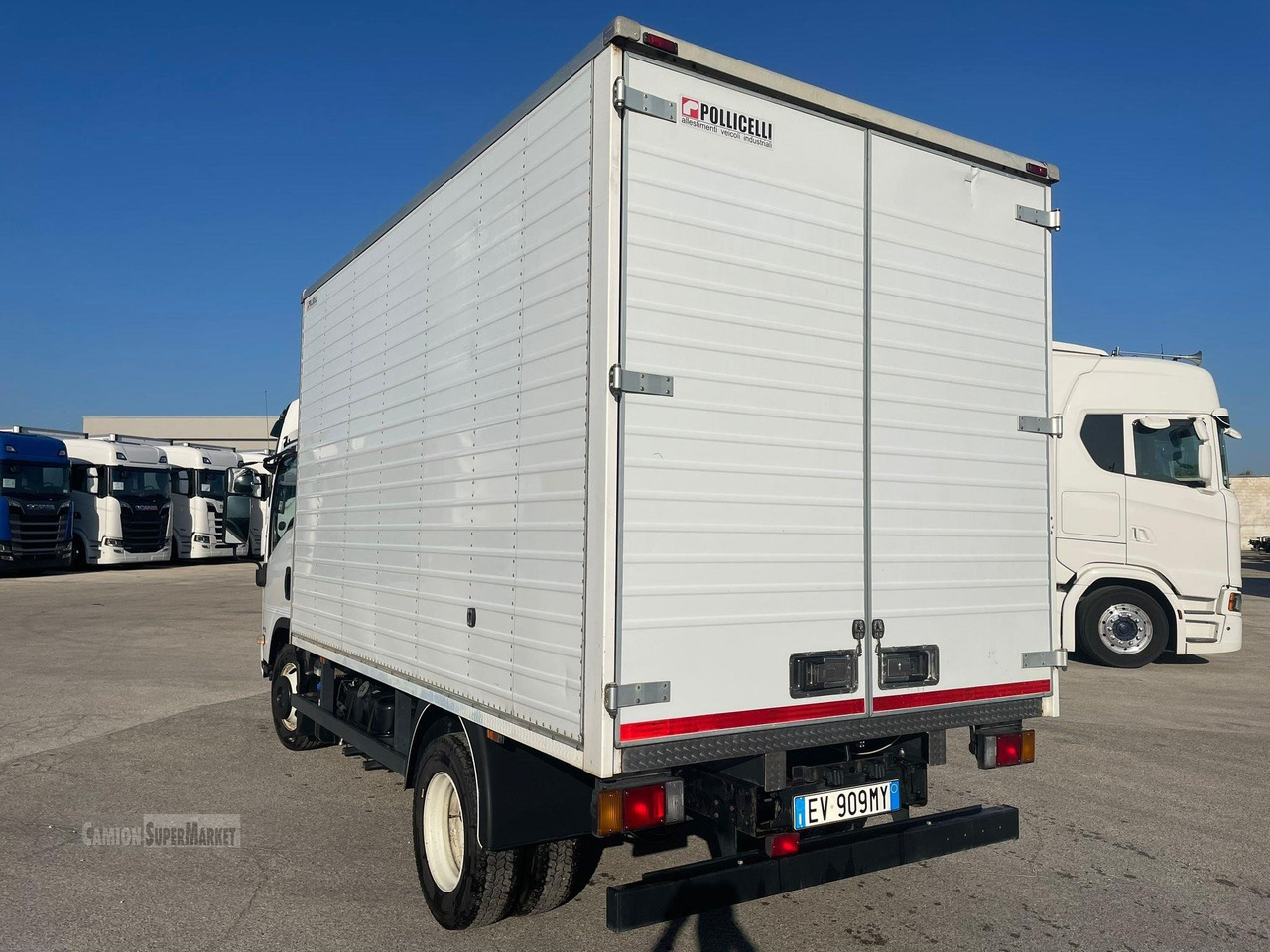 ISUZU P75 - Bakwagen: afbeelding 4 ISUZU P75 - Bakwagen: afbeelding 4