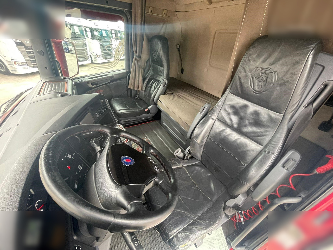 SCANIA R560 - Containertransporter/ Wissellaadbak vrachtwagen: afbeelding 5 SCANIA R560 - Containertransporter/ Wissellaadbak vrachtwagen: afbeelding 5