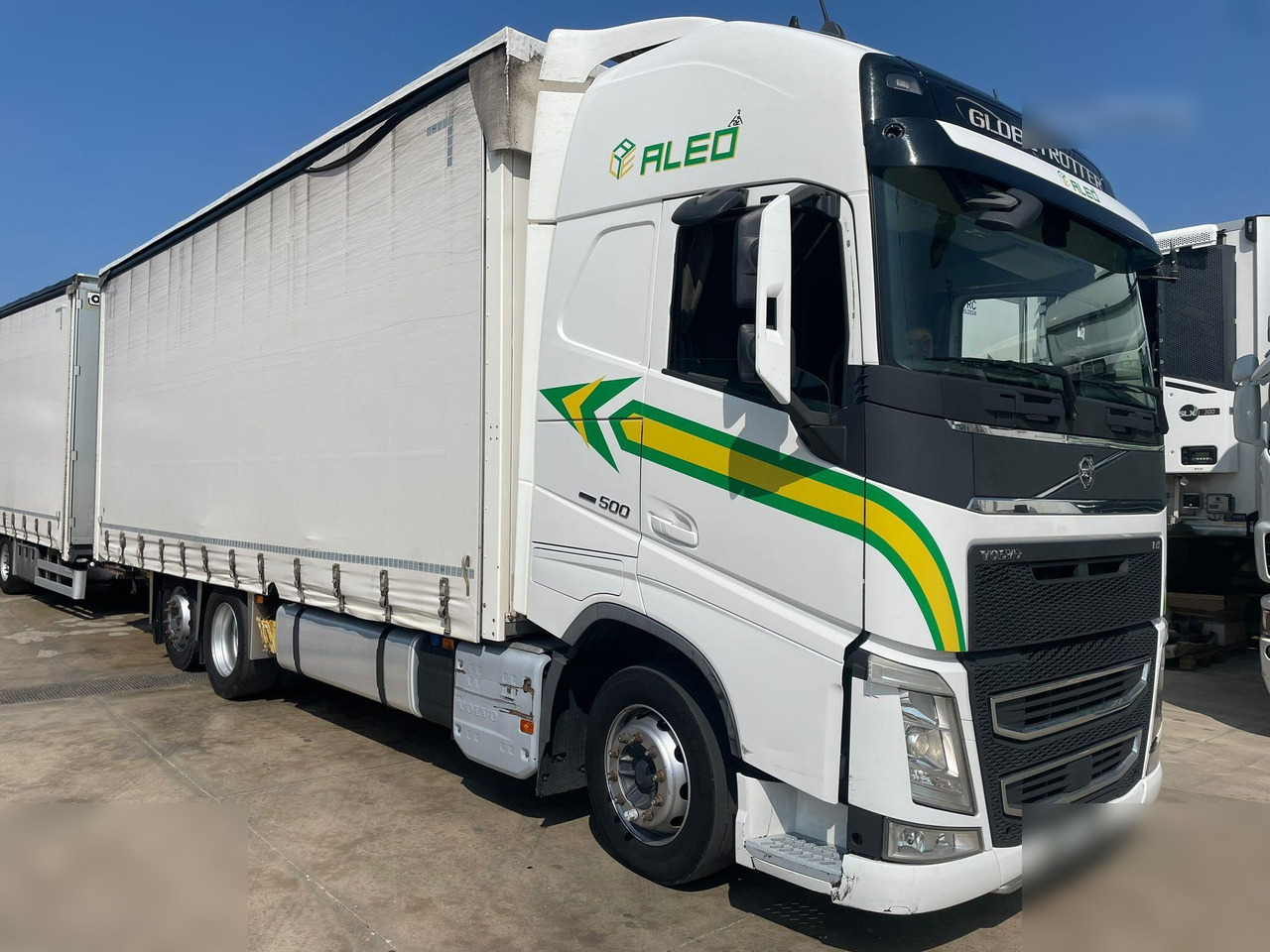 VOLVO FH13.500 - Schuifzeilen vrachtwagen: afbeelding 1 VOLVO FH13.500 - Schuifzeilen vrachtwagen: afbeelding 1