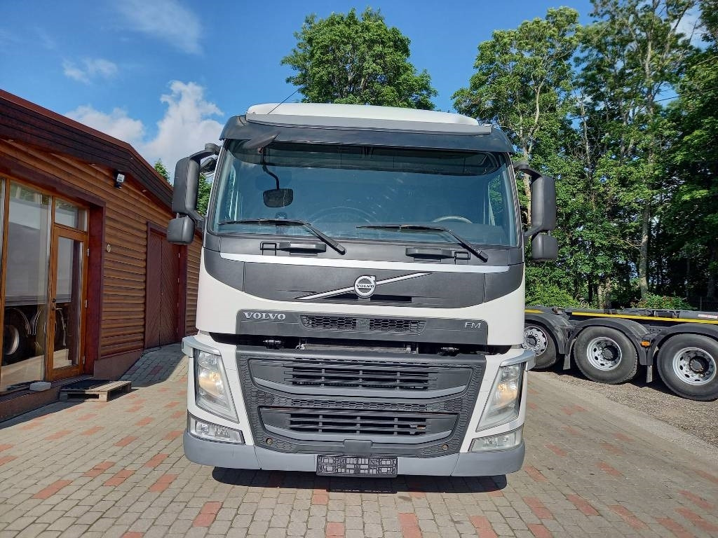 Koelwagen vrachtwagen Volvo FM 330, 6x2, CARRIER SUPRA 950 U: afbeelding 12