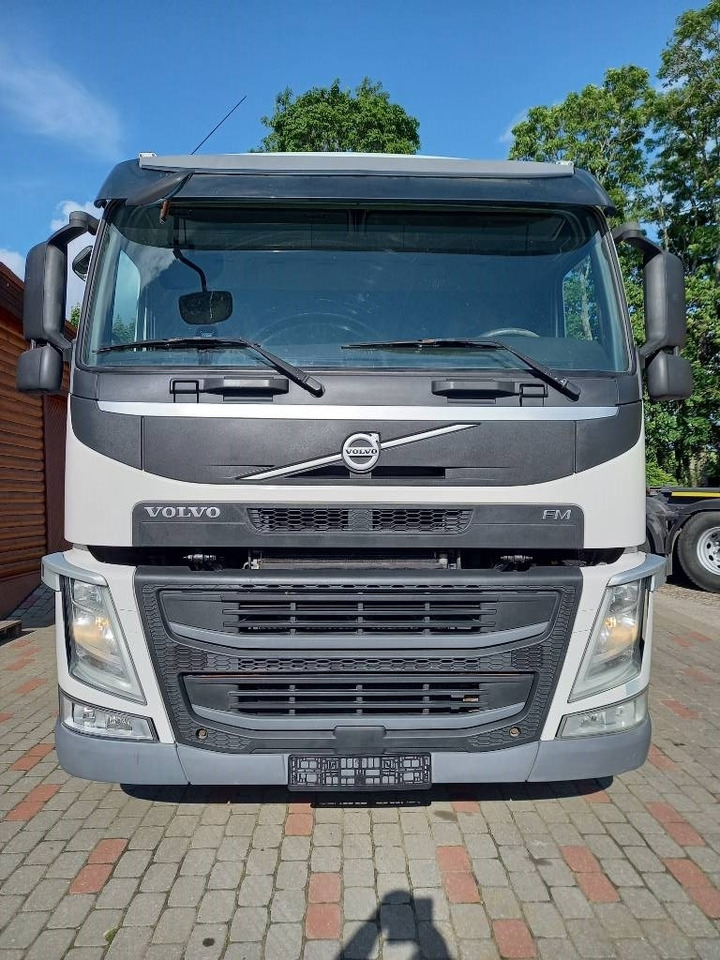 Koelwagen vrachtwagen Volvo FM 330, 6x2, CARRIER SUPRA 950 U: afbeelding 11