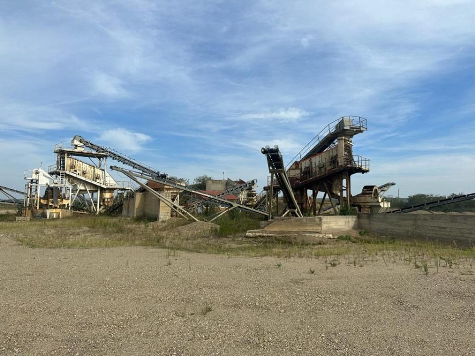 Metso 300 t kieswaschanlage und Splitt Anlage - Bouwmachine: afbeelding 1 Metso 300 t kieswaschanlage und Splitt Anlage - Bouwmachine: afbeelding 1