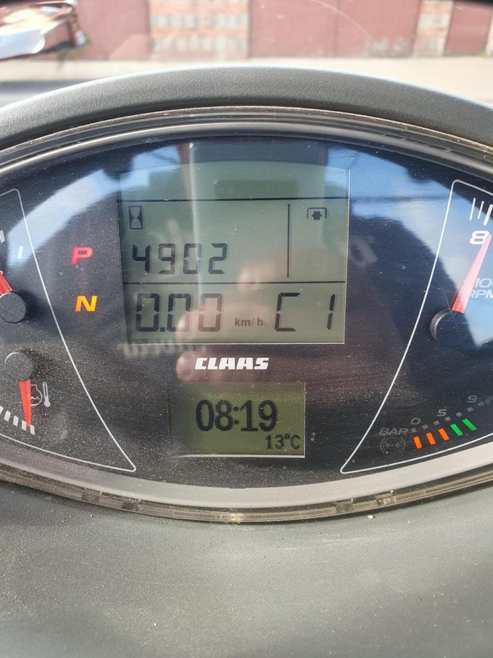 Tractor CLAAS Axion 810: afbeelding 6 Tractor CLAAS Axion 810: afbeelding 6