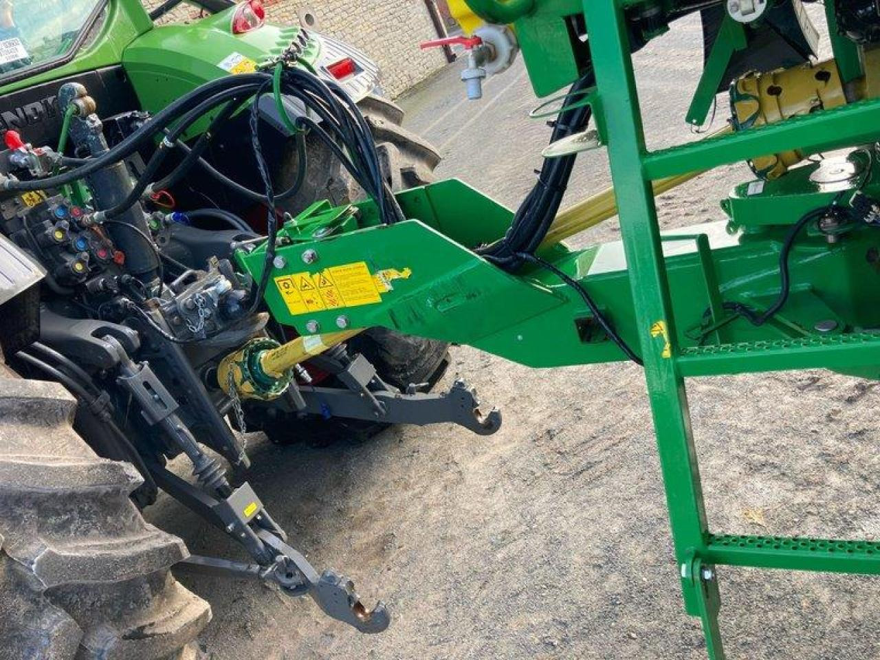 John Deere M 740 I - Getrokken veldspuit: afbeelding 4 John Deere M 740 I - Getrokken veldspuit: afbeelding 4