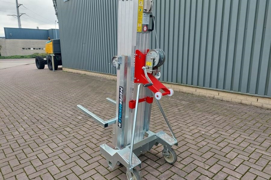 AlpLift Large 620 Material Lift, Valid inspection, - Knikarmhoogwerker: afbeelding 3 AlpLift Large 620 Material Lift, Valid inspection, - Knikarmhoogwerker: afbeelding 3