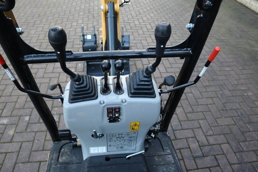 CAT 300.9D NEW, Valid inspection, *Guarantee! Hydr Qui - Minigraafmachine: afbeelding 3 CAT 300.9D NEW, Valid inspection, *Guarantee! Hydr Qui - Minigraafmachine: afbeelding 3