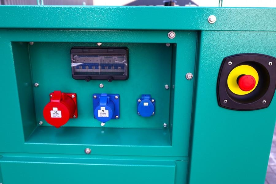 Cummins C22D5Q Declaration of Conformity, Diesel, 22kVA, A - Industrie generator: afbeelding 3 Cummins C22D5Q Declaration of Conformity, Diesel, 22kVA, A - Industrie generator: afbeelding 3