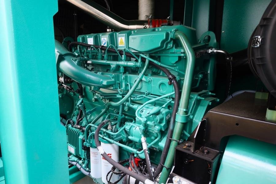 Cummins C550D5Q Declaration of Conformity, Diesel, 550kVA, - Industrie generator: afbeelding 4 Cummins C550D5Q Declaration of Conformity, Diesel, 550kVA, - Industrie generator: afbeelding 4