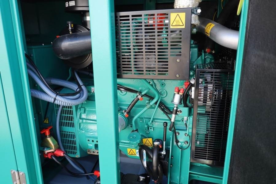 Cummins C55D5EQ Declaration of Conformity, Diesel, 55kVA, - Industrie generator: afbeelding 3 Cummins C55D5EQ Declaration of Conformity, Diesel, 55kVA, - Industrie generator: afbeelding 3