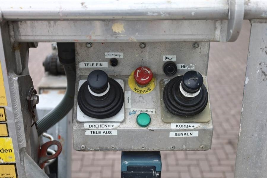 Denka-Lift DL22N Electric, 22m Working Height, 12m Reach, Sim - Knikarmhoogwerker: afbeelding 4 Denka-Lift DL22N Electric, 22m Working Height, 12m Reach, Sim - Knikarmhoogwerker: afbeelding 4